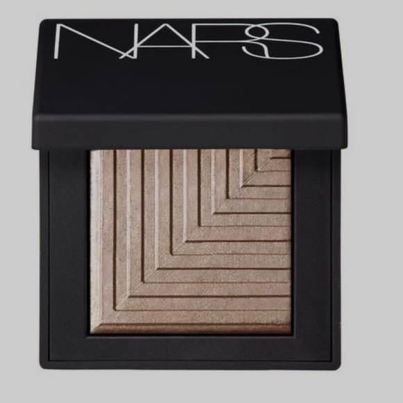 NARS Dual-Intensity Eyeshadow - Picture 4 of 4